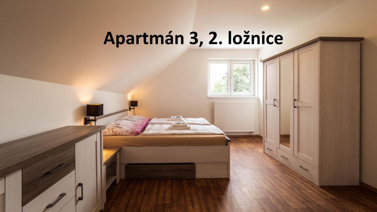 Apartmany Habanska, Cely Dum Pouzdrany エクステリア 写真